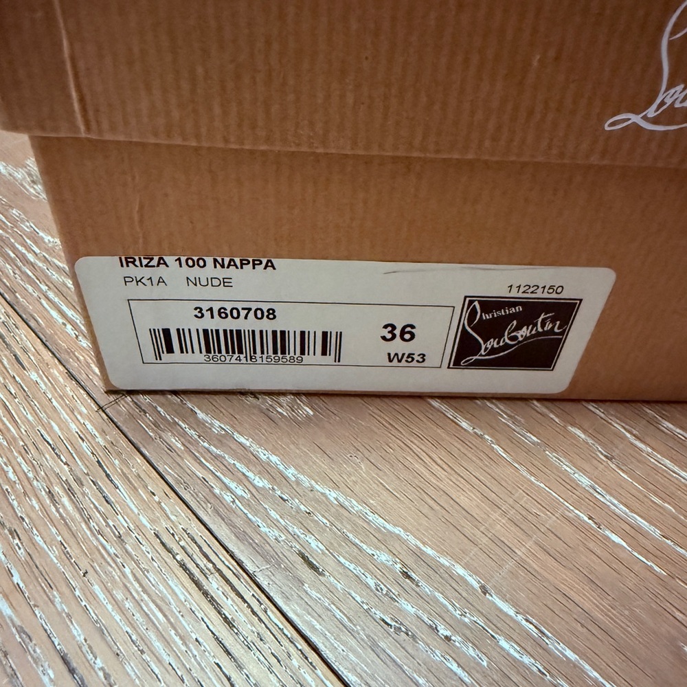 Christian Louboutin IRIZA 100mm NAPPA Women's Tan Pumps - Picture 4 of 7